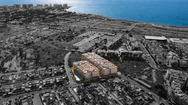 2 bedroom Apartment for sale in Punta Prima, Orihuela - € 199,800 (Ref: 9836603)