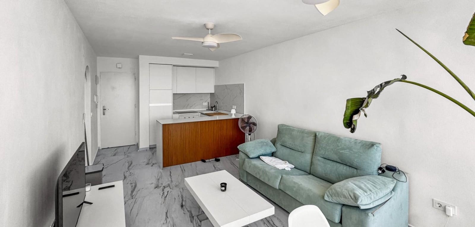 1 slaapkamer Appartement te koop in Punta Prima - € 215.000 (Ref: 9836605)