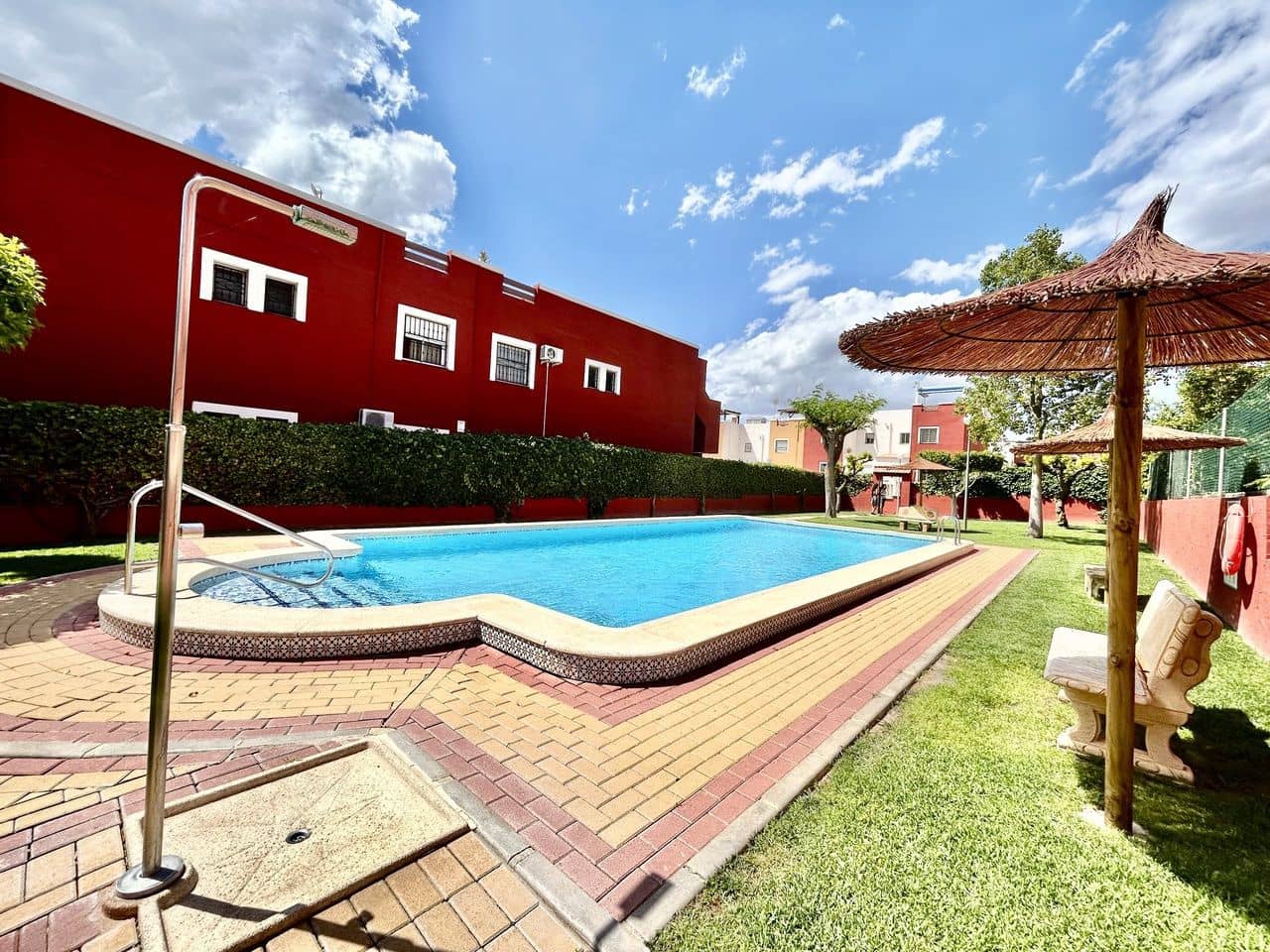 2 bedroom Apartment for sale in La Siesta - € 189,900 (Ref: 9839544)
