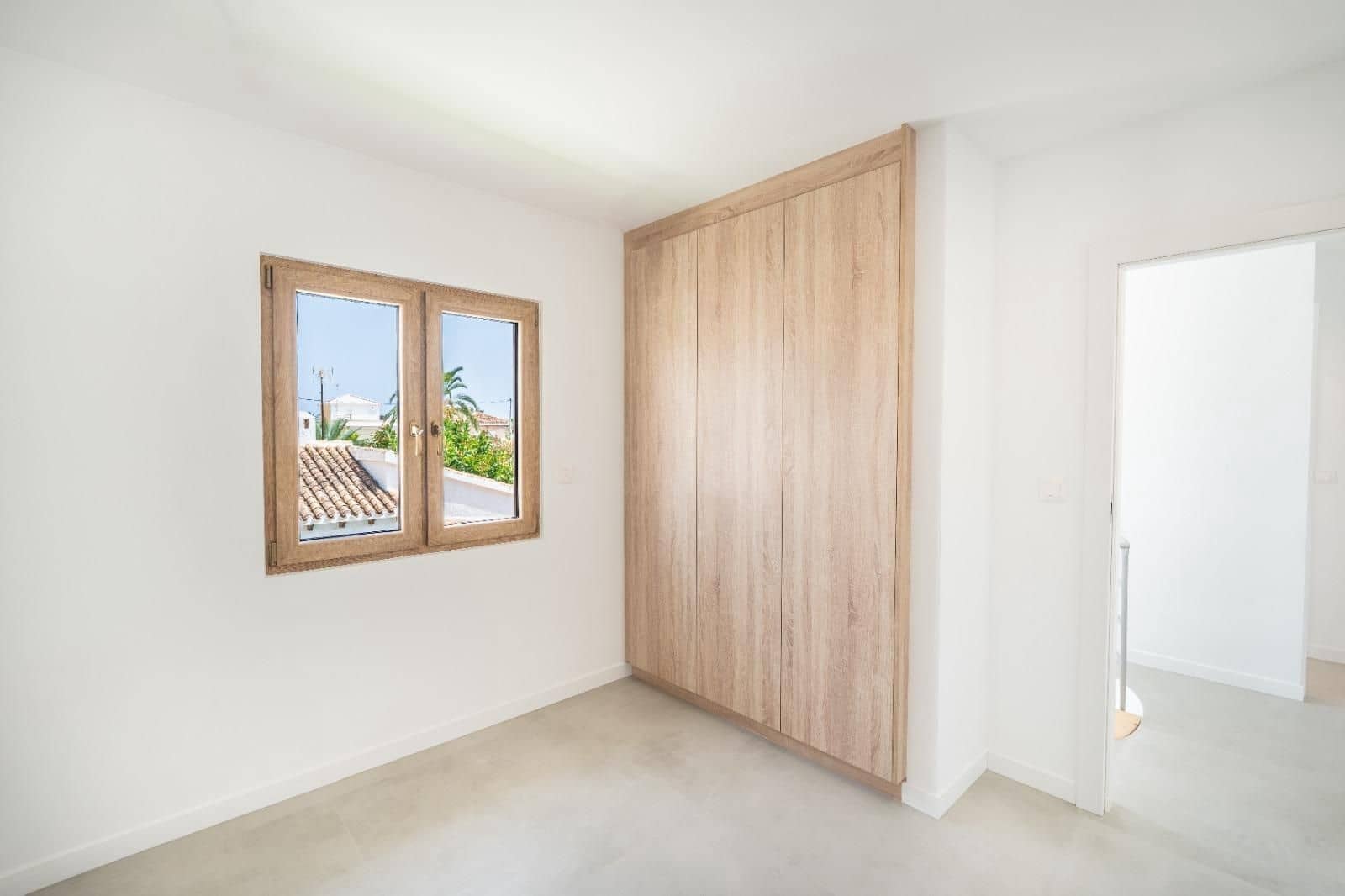 3 bedroom Villa for sale in Cabo Roig with pool - € 1,400,000 (Ref: 9839559)
