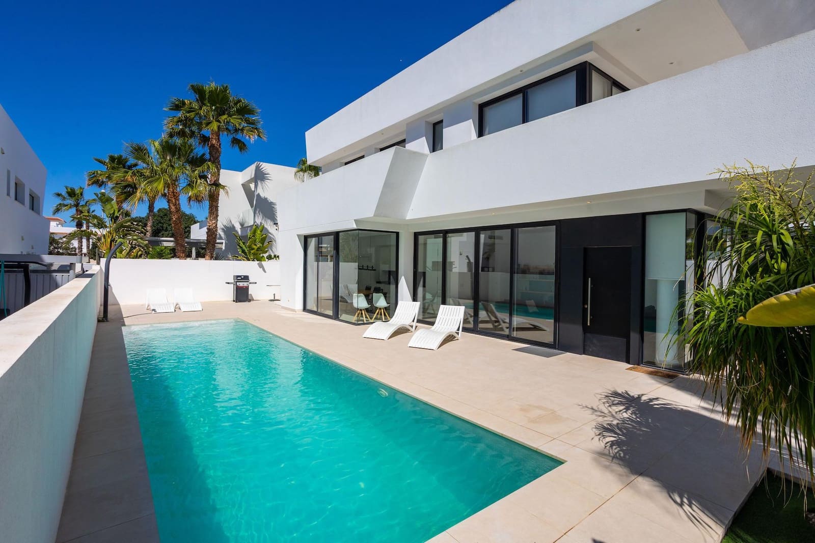 4 soveværelse Villa til salg i Rojales - € 629.000 (Ref: 9840947)