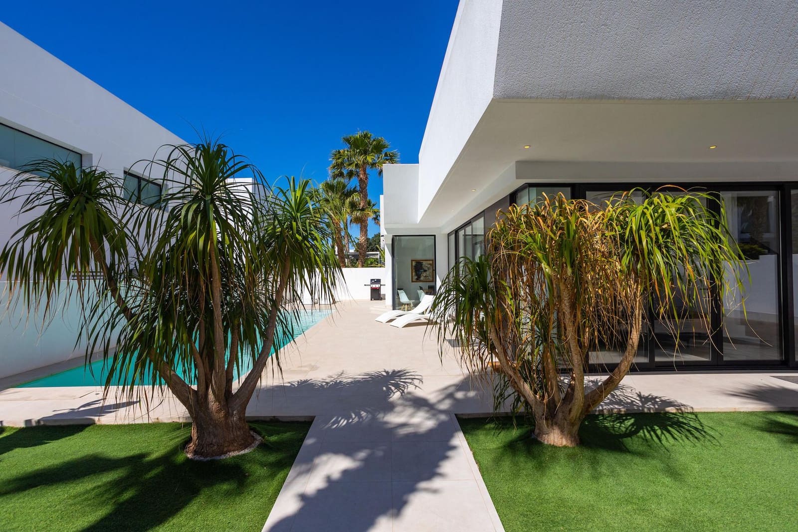 4 soveværelse Villa til salg i Rojales - € 629.000 (Ref: 9840947)