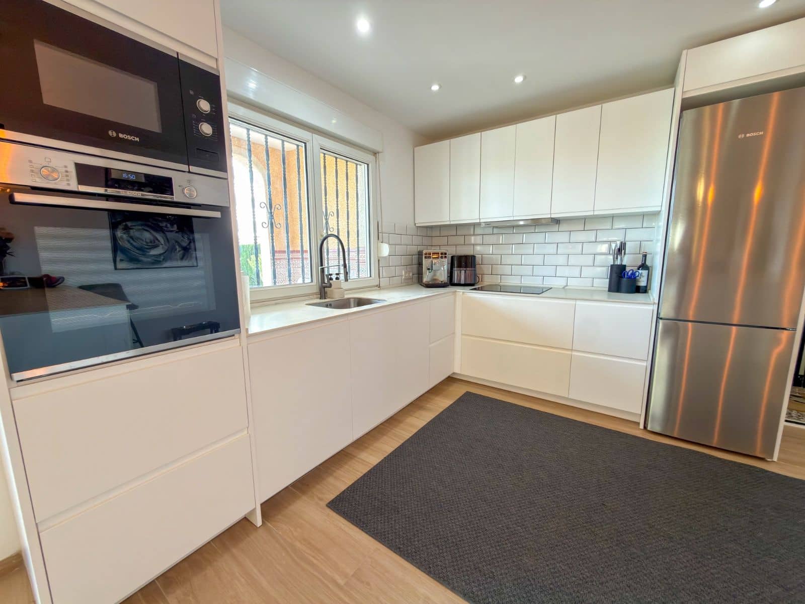 3 bedroom Villa for sale in Rojales - € 535,000 (Ref: 9840949)