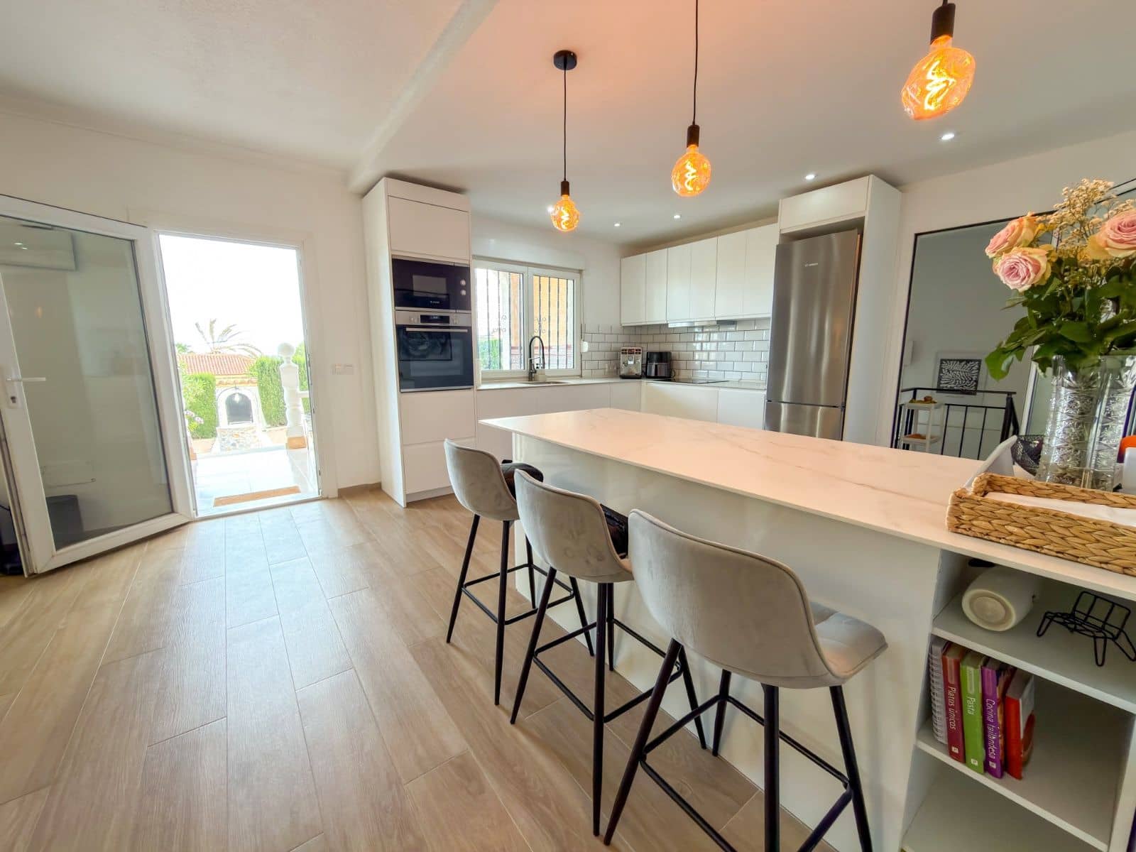 3 bedroom Villa for sale in Rojales - € 535,000 (Ref: 9840949)