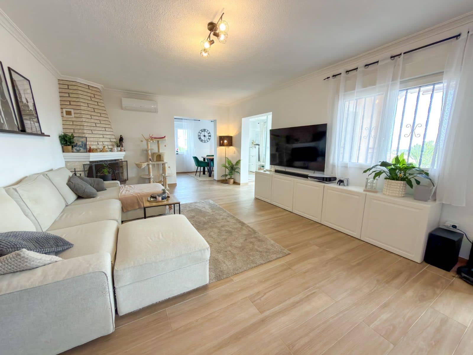 3 bedroom Villa for sale in Rojales - € 535,000 (Ref: 9840949)
