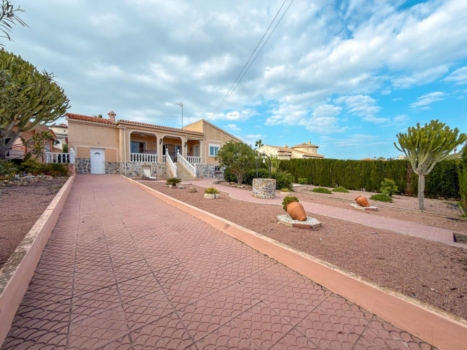 3 bedroom Villa for sale in Rojales - € 535,000 (Ref: 9840949)