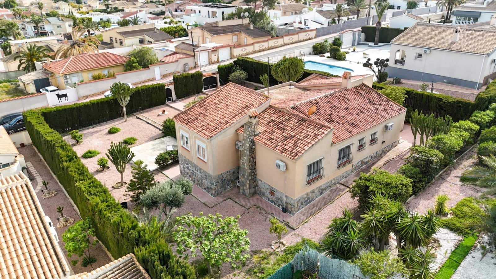 3 bedroom Villa for sale in Rojales - € 535,000 (Ref: 9840949)
