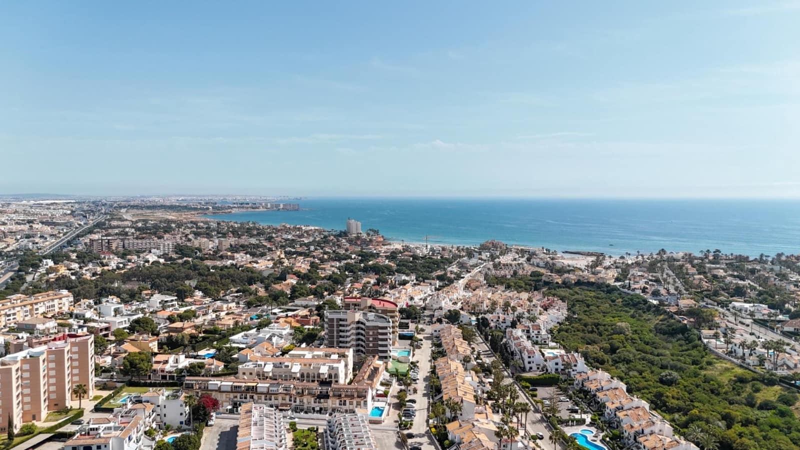 2 bedroom Apartment for sale in Cabo Roig with pool - € 205,000 (Ref: 9840952)