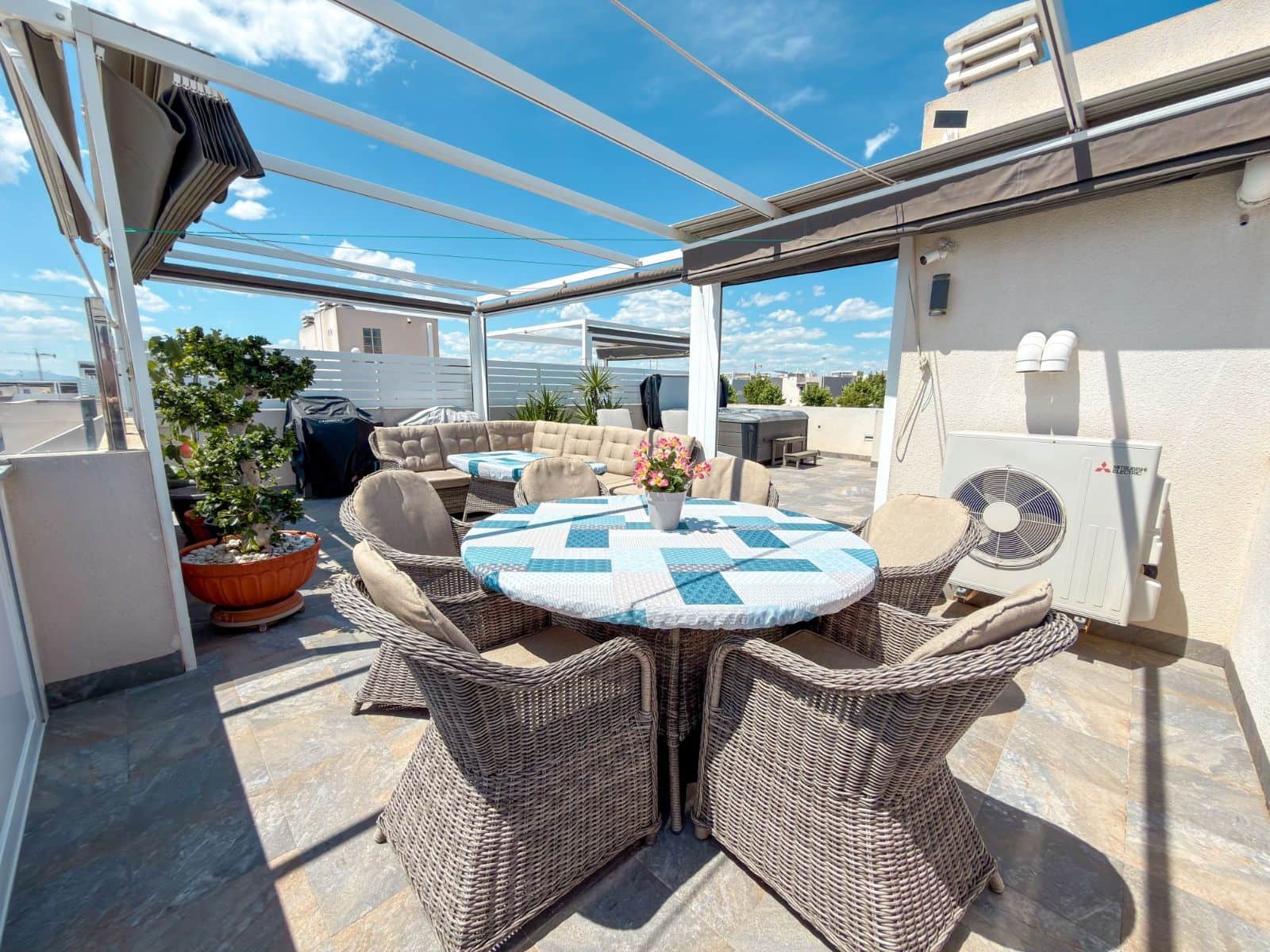 2 bedroom Apartment for sale in Aguas Nuevas with pool garage - € 270,000 (Ref: 9840953)