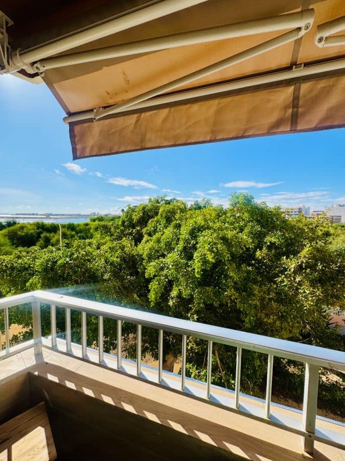 3 sovrum Lägenhet till salu i Torrevieja - 229 000 € (Ref: 9840954)