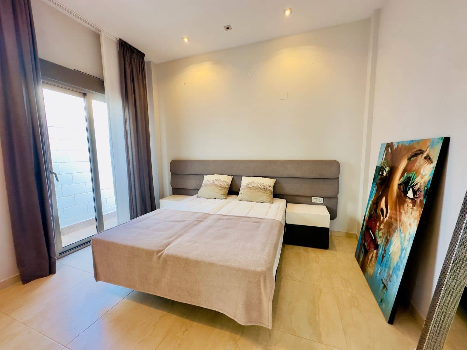 5 bedroom Villa for sale in Orihuela Costa with pool - € 595,000 (Ref: 9840955)