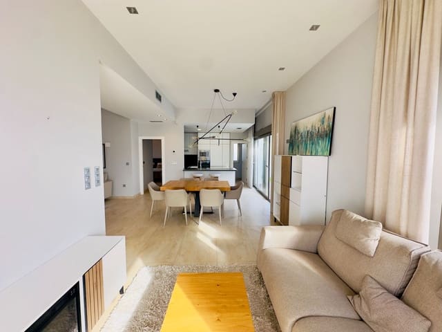 5 quarto Moradia para venda em Orihuela Costa, Orihuela com piscina - 595 000 € (Ref: 9840955)