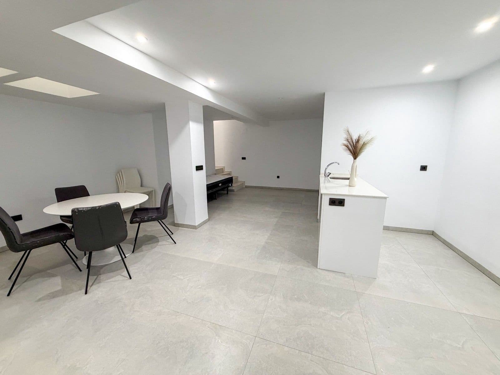 4 Zimmer Villa zu verkaufen in Orihuela Costa mit Pool - 570.000 € (Ref: 9840957)