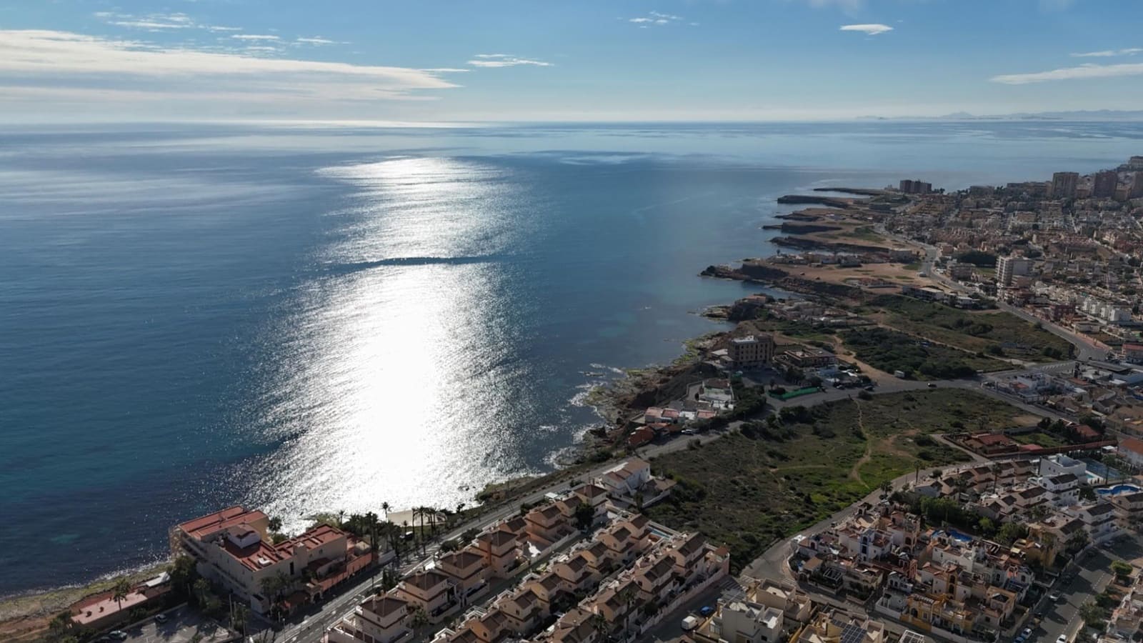 4 Zimmer Villa zu verkaufen in Torrevieja mit Pool Garage - 369.000 € (Ref: 9840958)