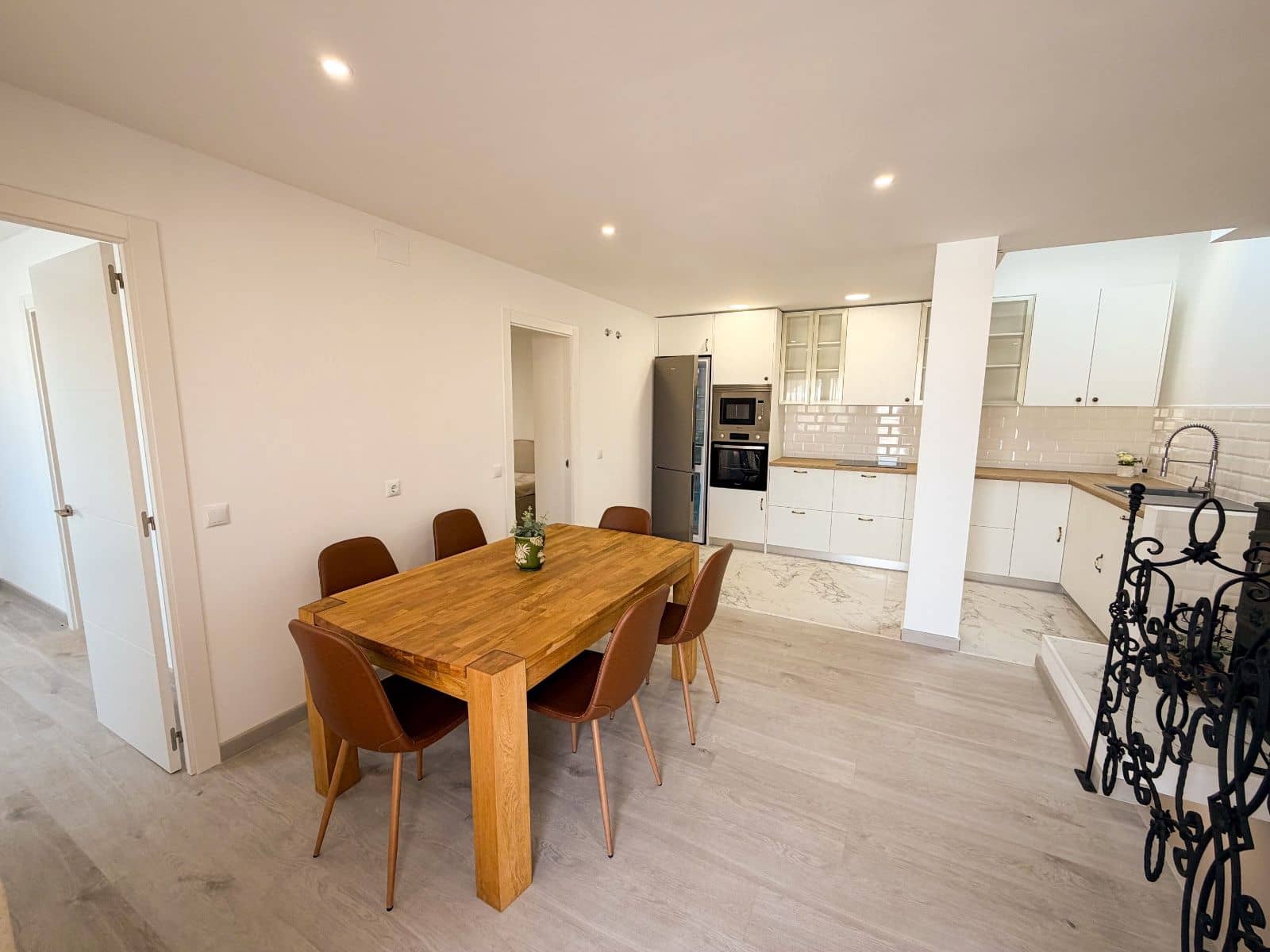 4 Zimmer Villa zu verkaufen in Torrevieja mit Pool Garage - 369.000 € (Ref: 9840958)