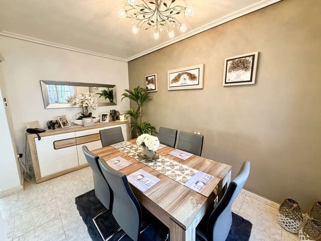 3 soveværelse Villa til salg i Las Filipinas med garage - € 269.900 (Ref: 9840959)