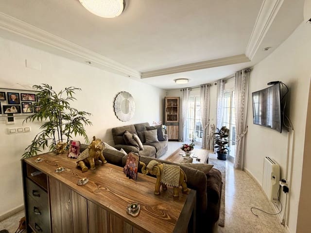 3 soveværelse Villa til salg i Las Filipinas med garage - € 269.900 (Ref: 9840959)