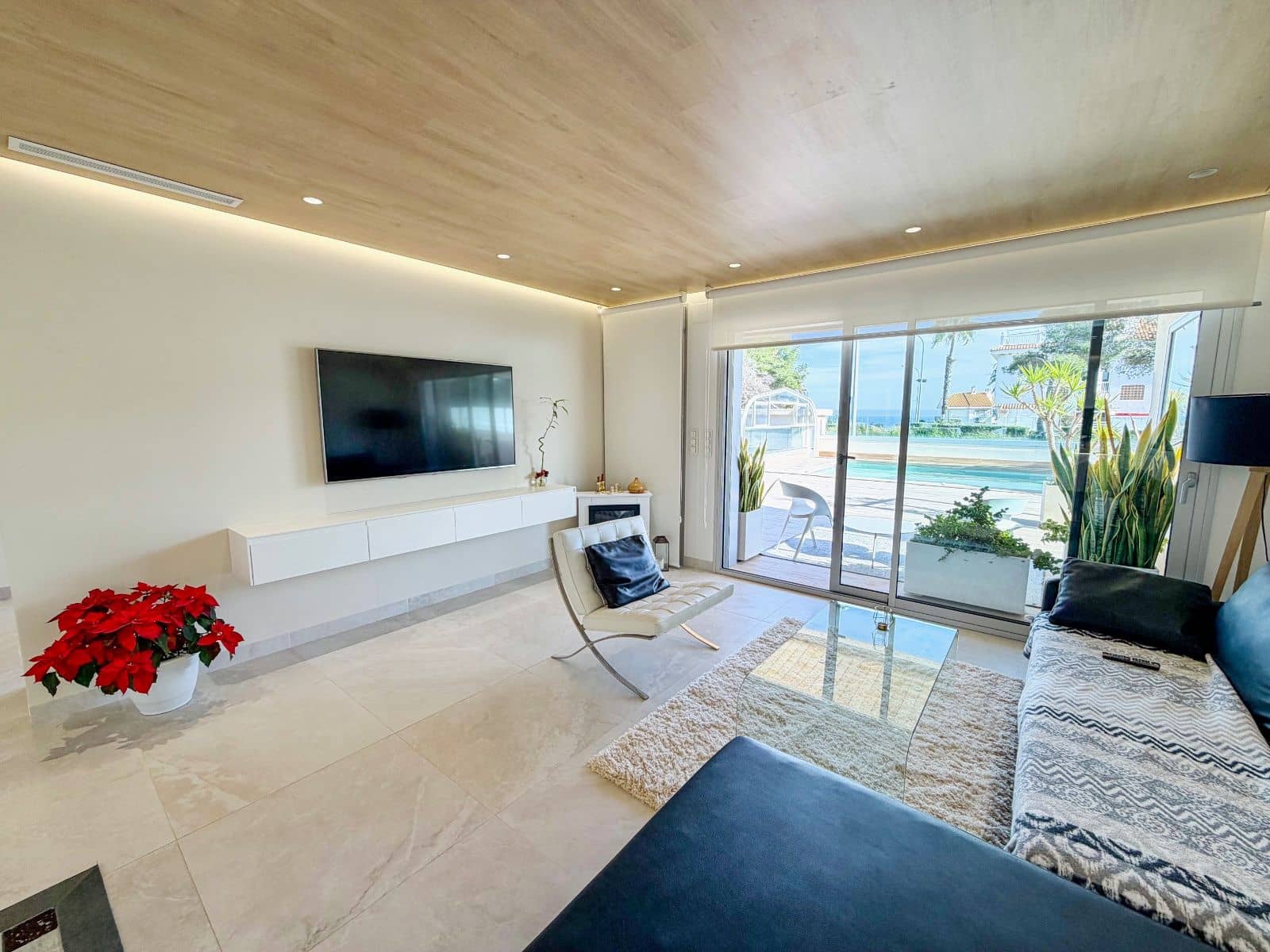 4 Zimmer Villa zu verkaufen in Campoamor mit Pool Garage - 1.890.000 € (Ref: 9840960)