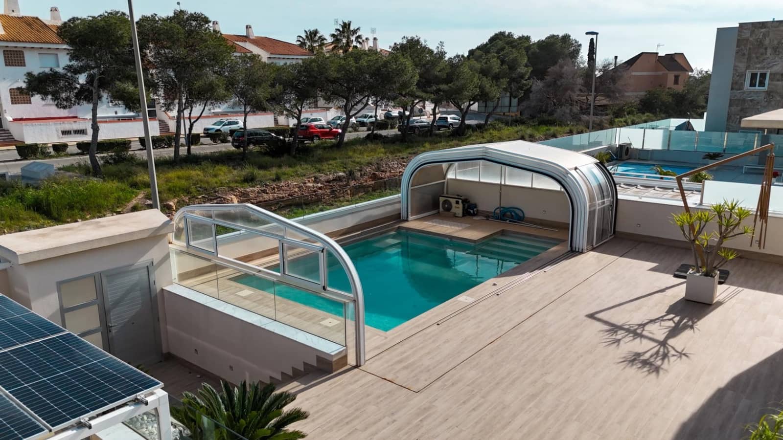 4 Zimmer Villa zu verkaufen in Campoamor mit Pool Garage - 1.890.000 € (Ref: 9840960)