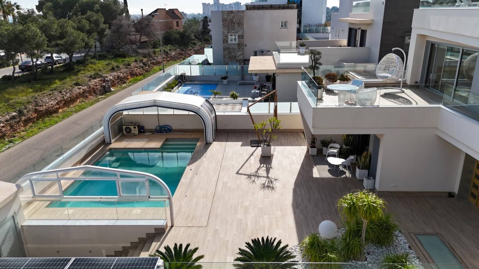 4 Zimmer Villa zu verkaufen in Campoamor mit Pool Garage - 1.890.000 € (Ref: 9840960)