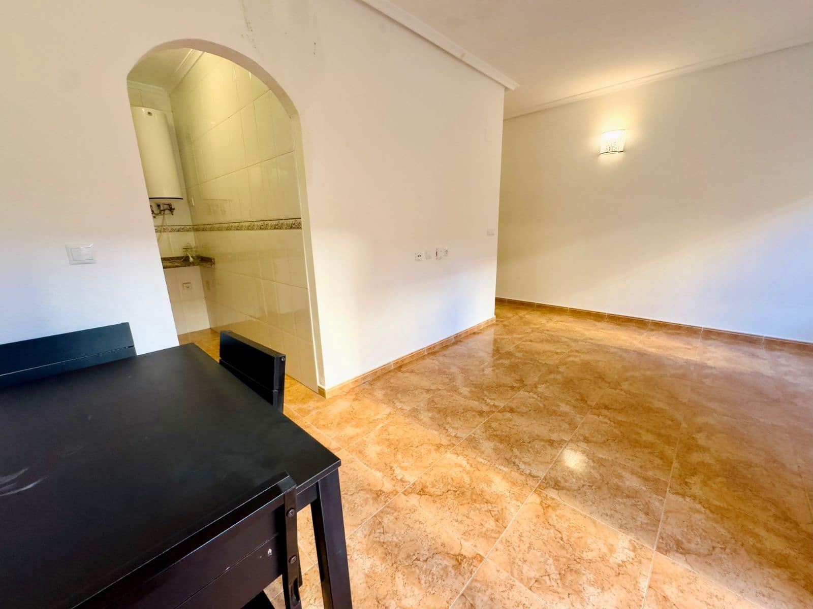 2 bedroom Apartment for sale in Torrevieja with pool garage - € 127,900 (Ref: 9840961)