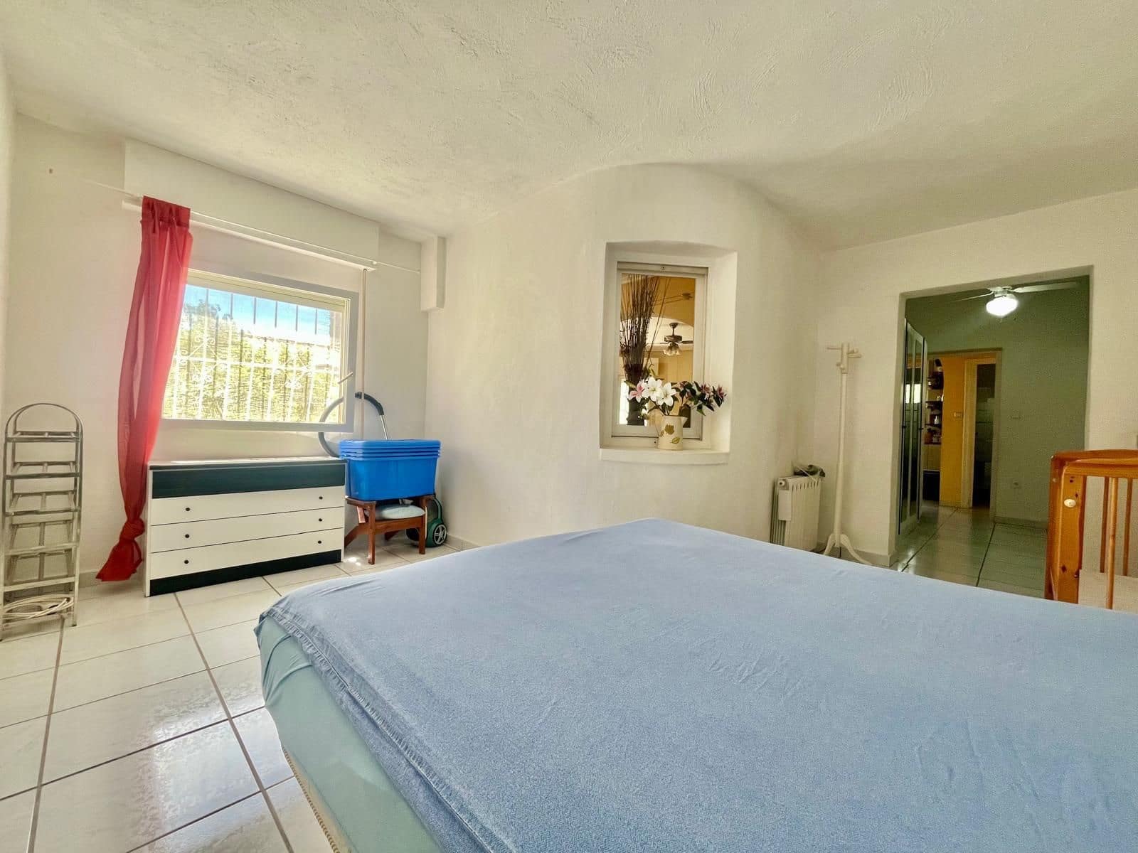 3 Zimmer Villa zu verkaufen in La Florida mit Pool - 335.000 € (Ref: 9840984)