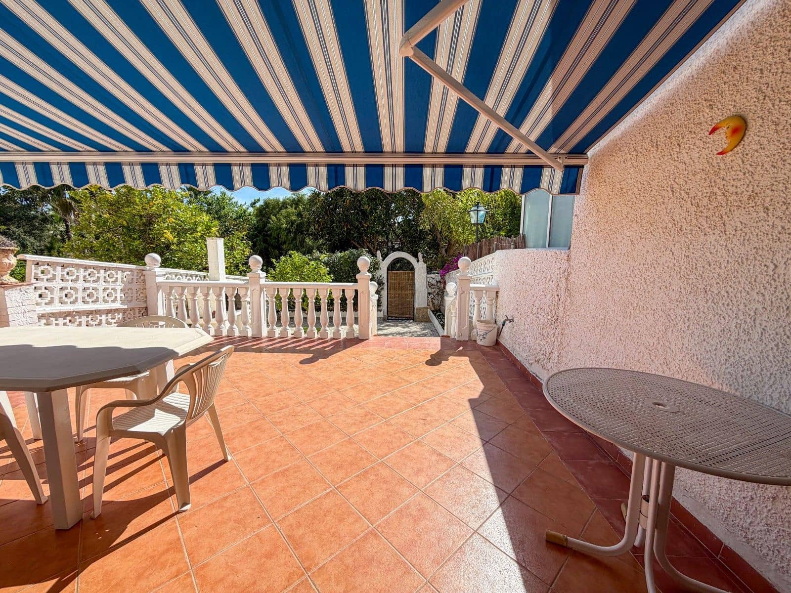 Chalet de 3 habitaciones en Orihuela Costa en venta - 249.000 € (Ref: 9841024)