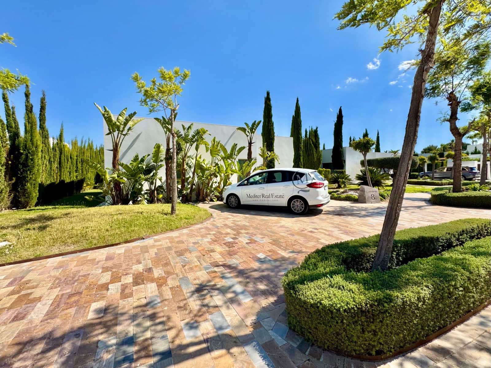 3 makuuhuone Huvila myytävänä paikassa Las Colinas Golf mukana uima-altaan - 1 390 000 € (Ref: 9843738)