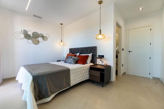 4 sypialnia Willa na sprzedaż w San Pedro del Pinatar z basenem - 890 000 € (Ref: 9843740)