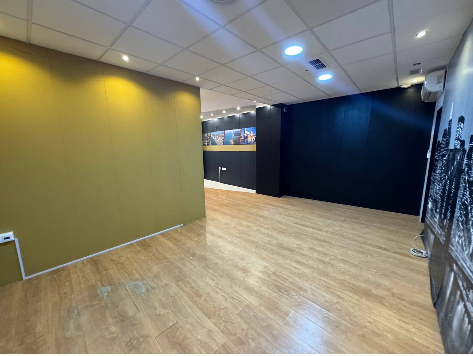 Erhverv til salg i Guardamar del Segura - € 222.200 (Ref: 9846667)