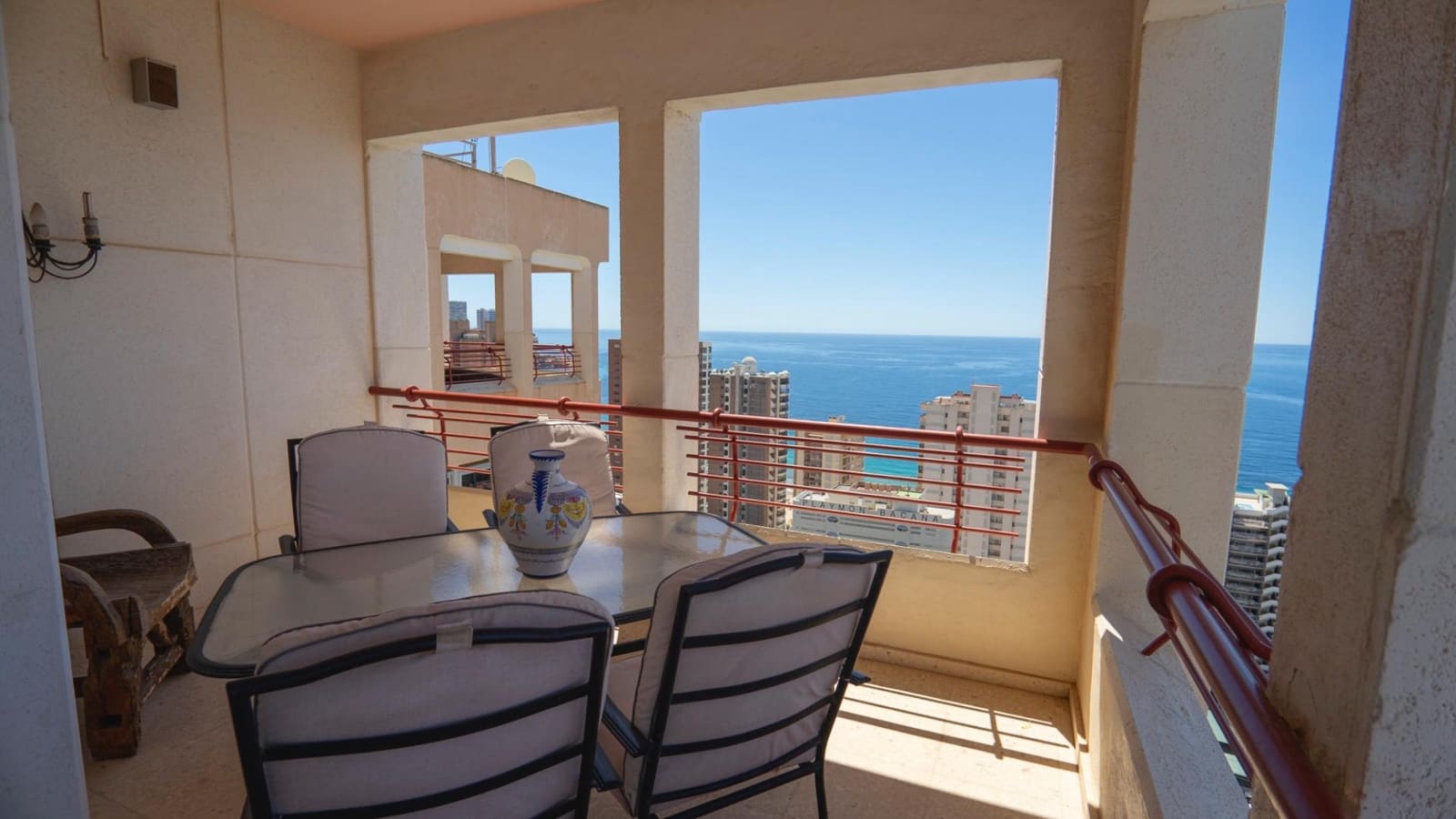 5 soveværelse Lejlighed til salg i Benidorm med swimmingpool - € 1.700.000 (Ref: 9846669)