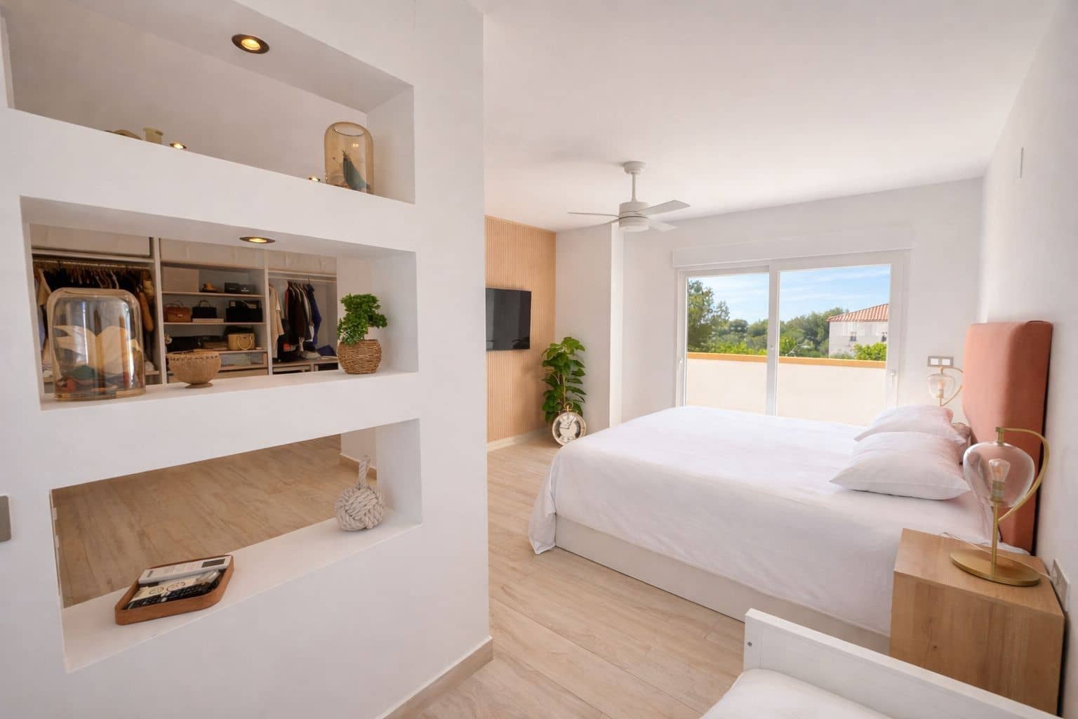 3 chambre Villa/Maison à vendre à Orihuela Costa avec piscine garage - 549 995 € (Ref: 9846670)