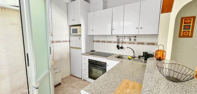 2 bedroom Bungalow for sale in Playa Flamenca, Orihuela with pool - € 176,900 (Ref: 9846674)