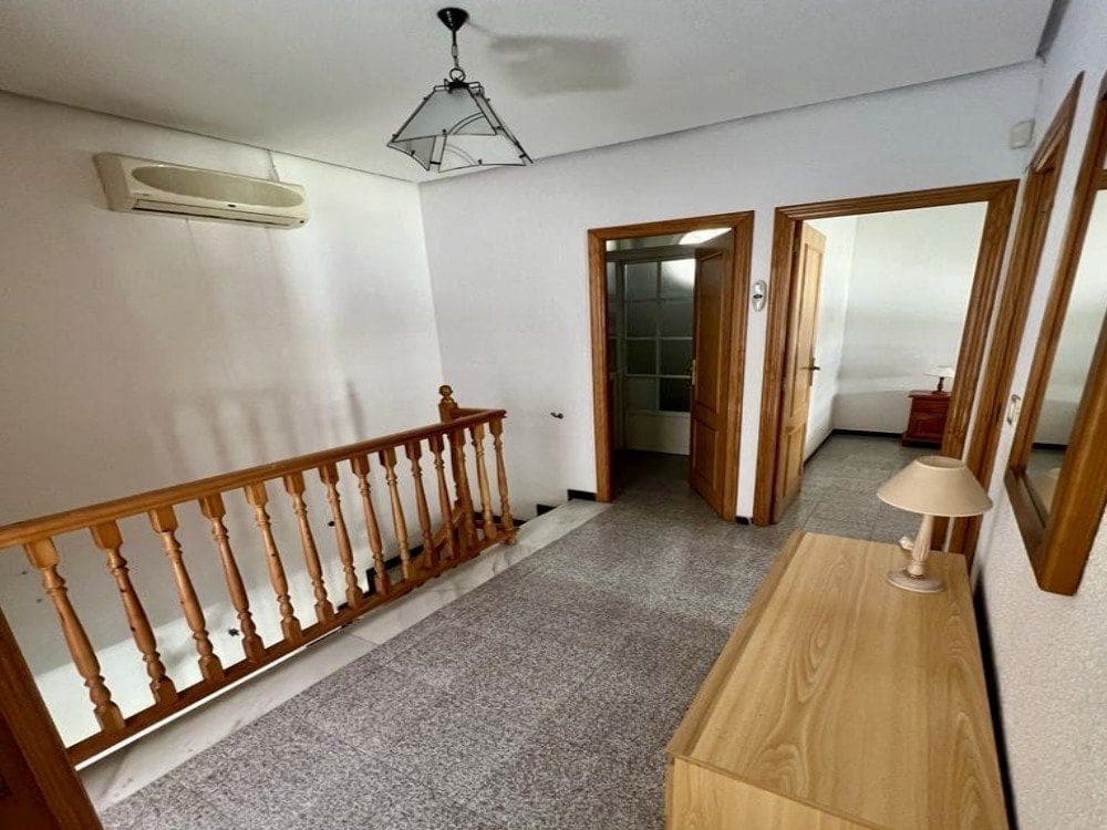 5 bedroom Apartment for sale in Santa Pola - € 290,000 (Ref: 9849664)