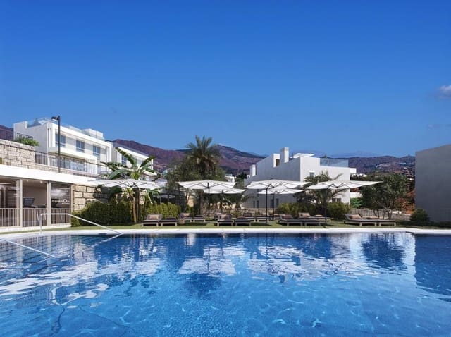 4 quarto Moradia em Banda para venda em Mijas com piscina garagem - 970 000 € (Ref: 9849687)