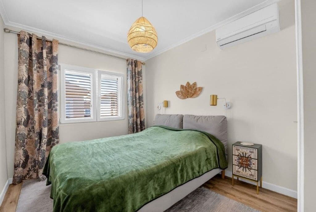 3 quarto Casa em Banda para venda em Torrevieja - 395 000 € (Ref: 9849737)