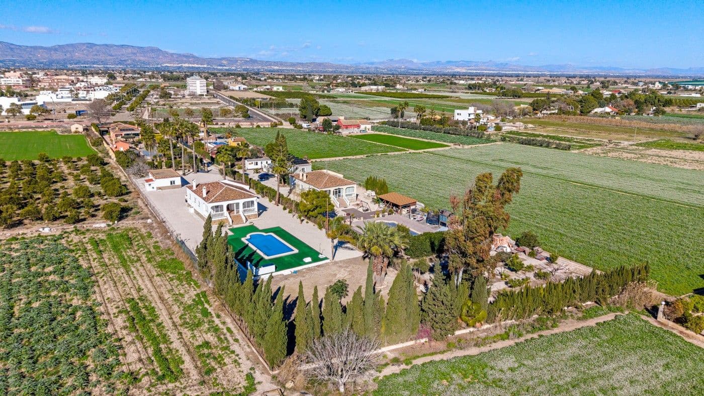 4 bedroom Finca/Country House for sale in Dolores with pool - € 529,900 (Ref: 9852048)