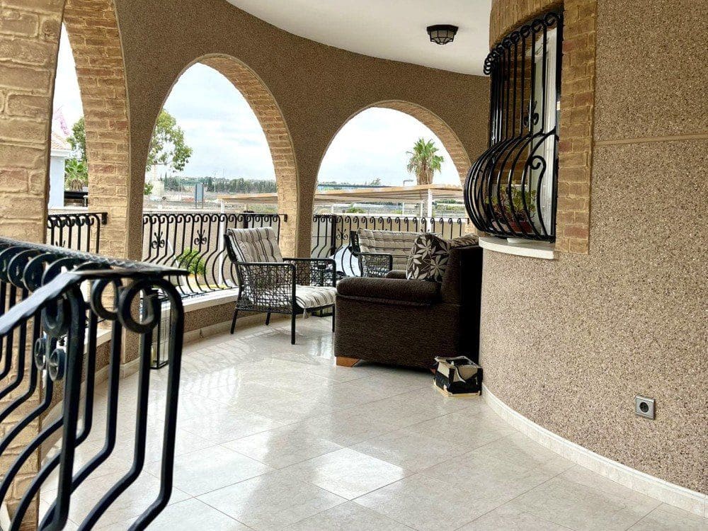 3 bedroom Villa for sale in Benijofar - € 350,000 (Ref: 9852053)