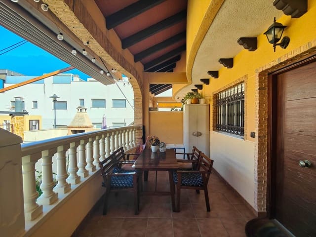 4 sypialnia Dom szeregowy na sprzedaż w Guardamar del Segura z garażem - 269 000 € (Ref: 9852058)