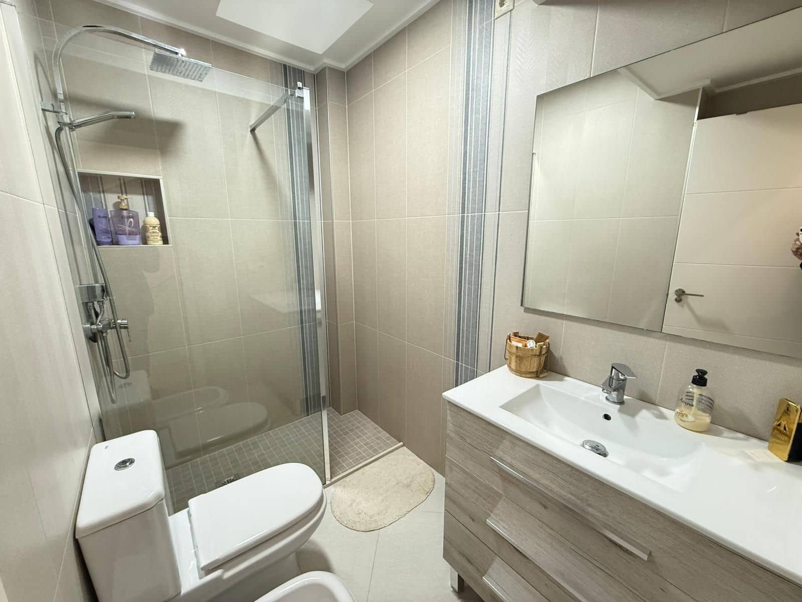 2 Zimmer Reihenhaus zu verkaufen in Torrevieja - 212.000 € (Ref: 9852061)