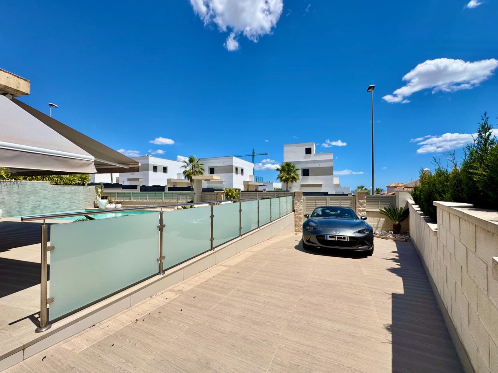 4 quarto Moradia para venda em San Miguel de Salinas com piscina - 699 500 € (Ref: 9862065)