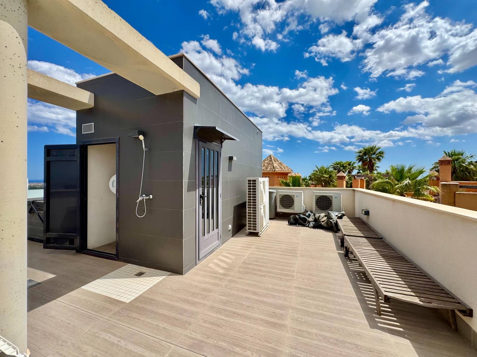 4 quarto Moradia para venda em San Miguel de Salinas com piscina - 699 500 € (Ref: 9862065)