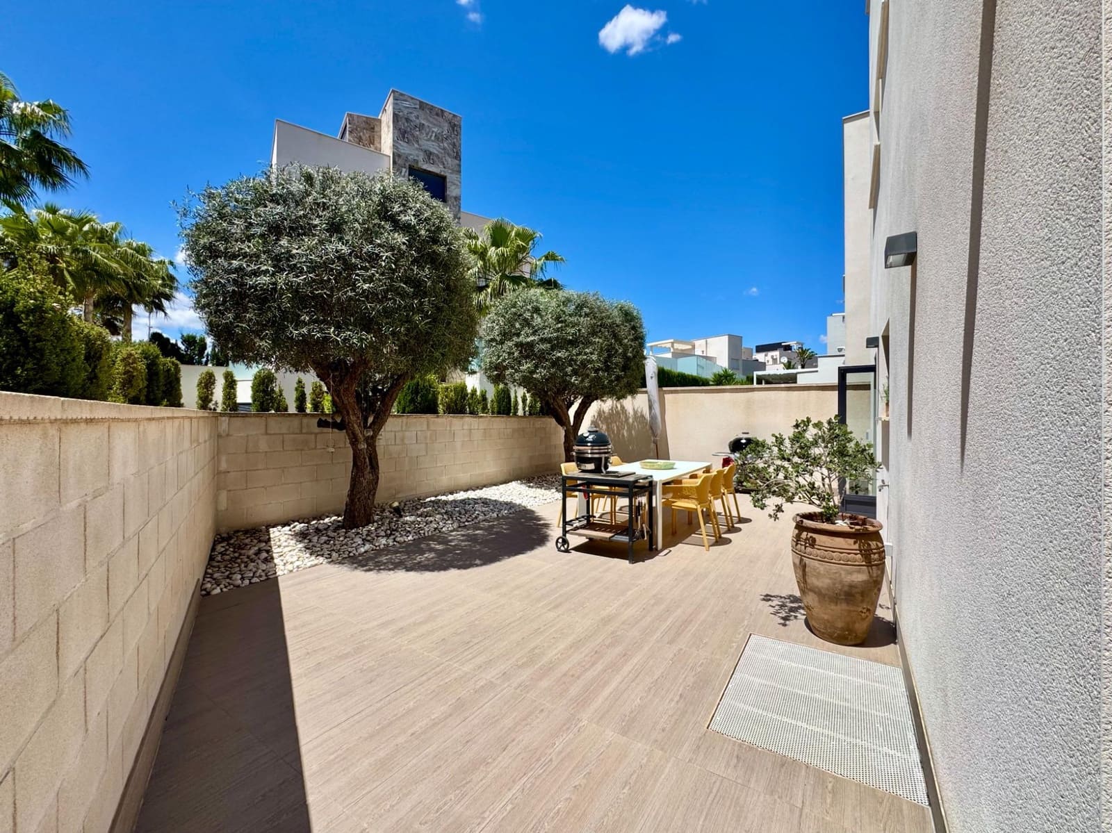 4 quarto Moradia para venda em San Miguel de Salinas com piscina - 699 500 € (Ref: 9862065)