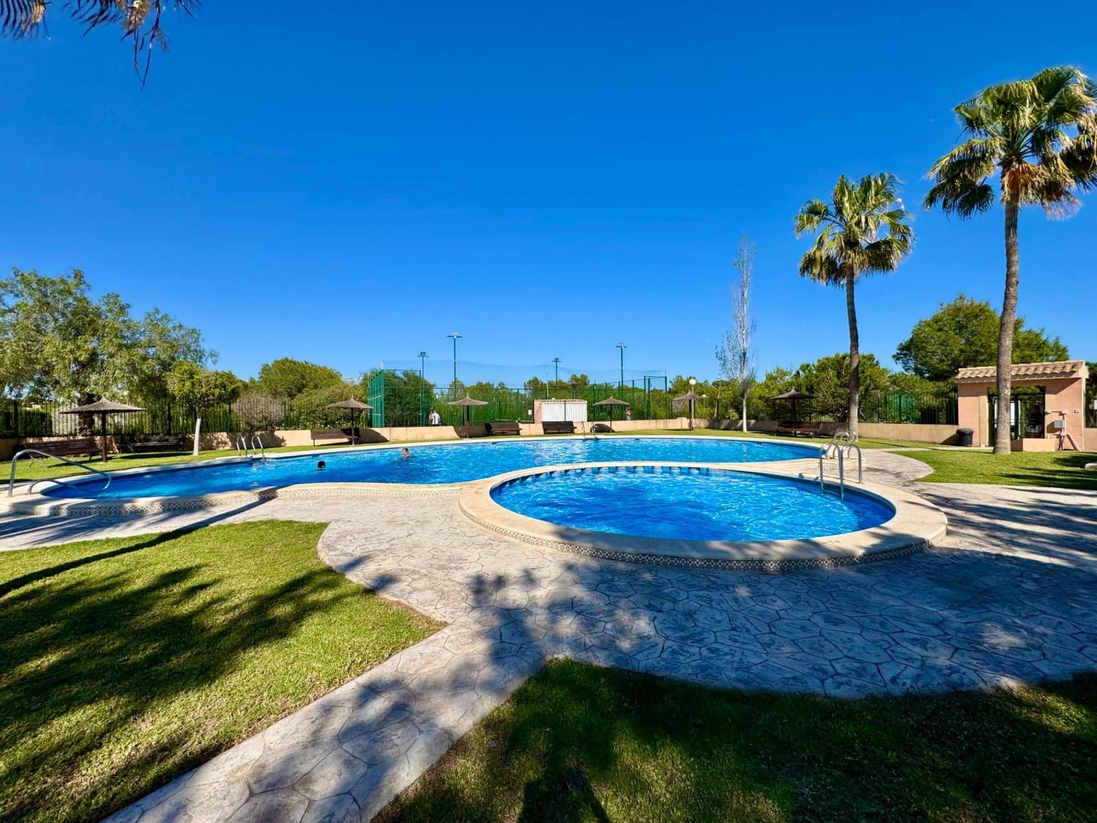 3 soveværelse Byhus til salg i Los Altos med swimmingpool - € 240.000 (Ref: 9865722)