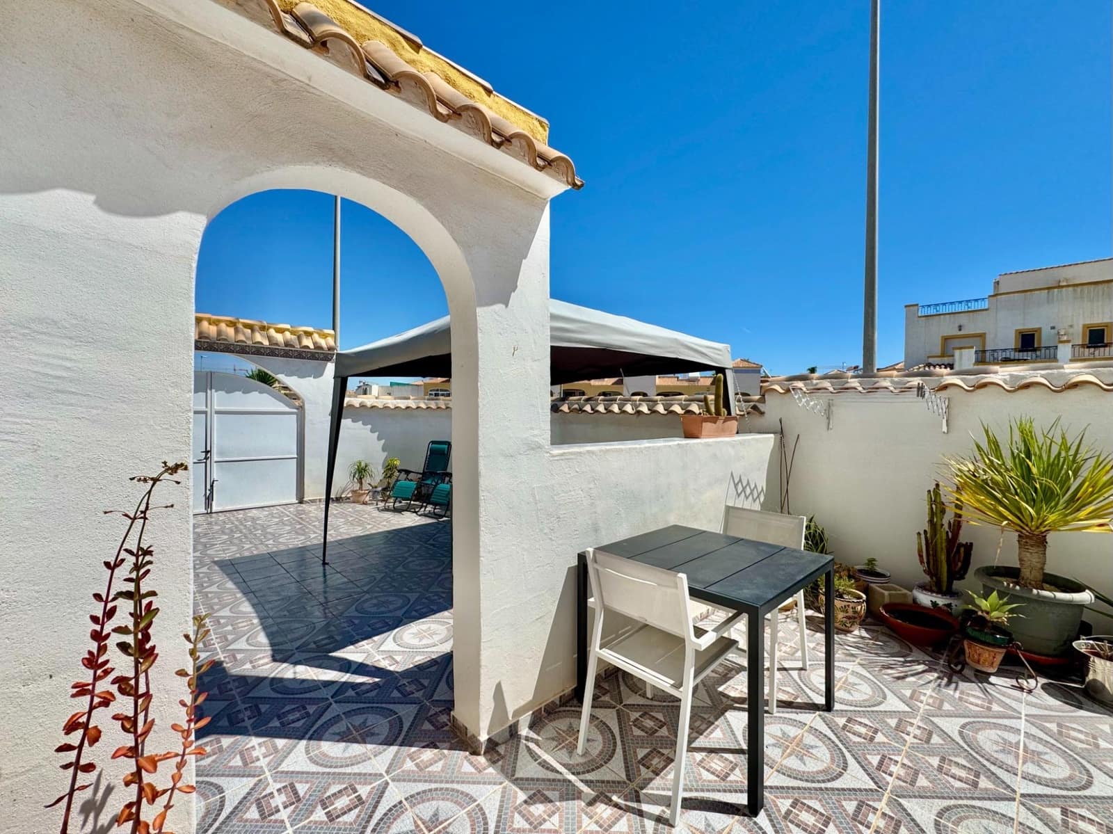 3 soveværelse Byhus til salg i Los Altos med swimmingpool - € 240.000 (Ref: 9865722)