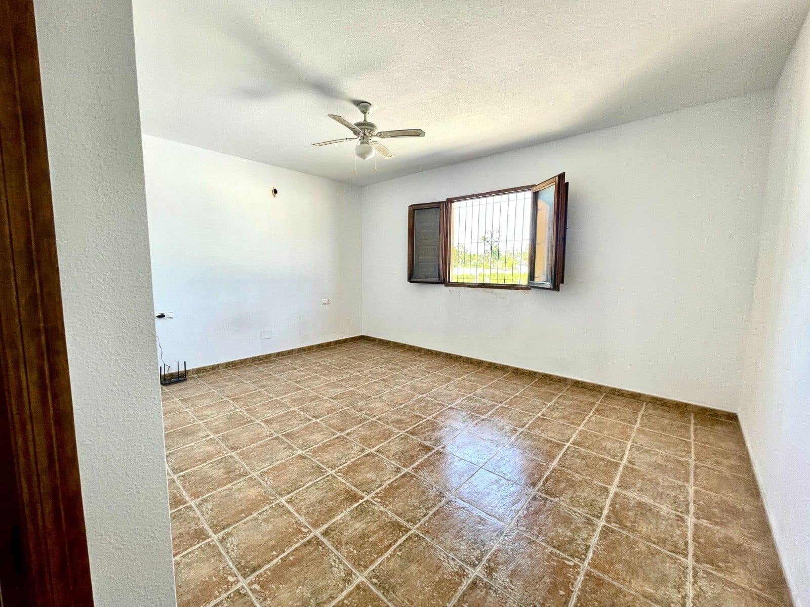 4 bedroom Villa for sale in Crevillente / Crevillent - € 329,900 (Ref: 9867201)