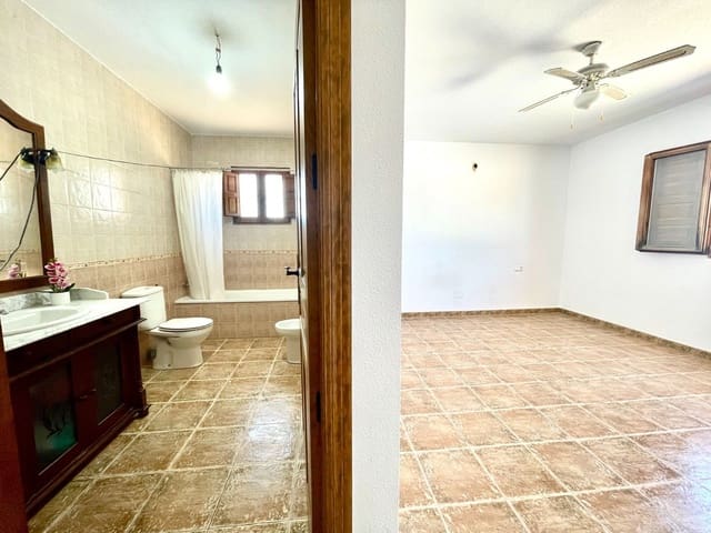 4 sypialnia Willa na sprzedaż w Crevillente / Crevillent - 329 900 € (Ref: 9867201)