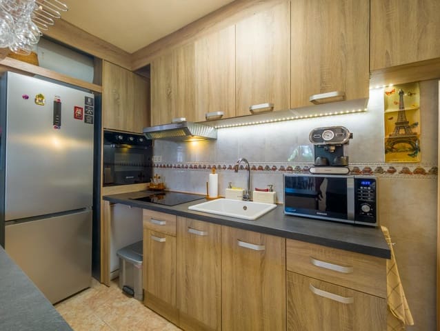 3 makuuhuone Omakotitalo myytävänä paikassa Playa del Cura, Torrevieja - 185 000 € (Ref: 9867225)