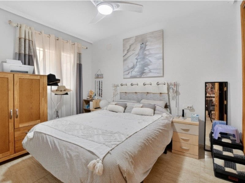 1 sypialnia Bungalow na sprzedaż w Orihuela Costa - 184 000 € (Ref: 9868850)