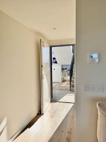 Apartamento de 2 habitaciones en Finestrat en venta - 350.000 € (Ref: 9868884)